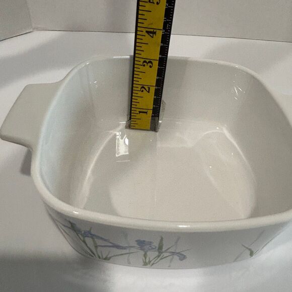 Vintage CorningWare A-1.5-B Casserole Dish with Lid Shadow Iris Pattern USA - Picture 10 of 12